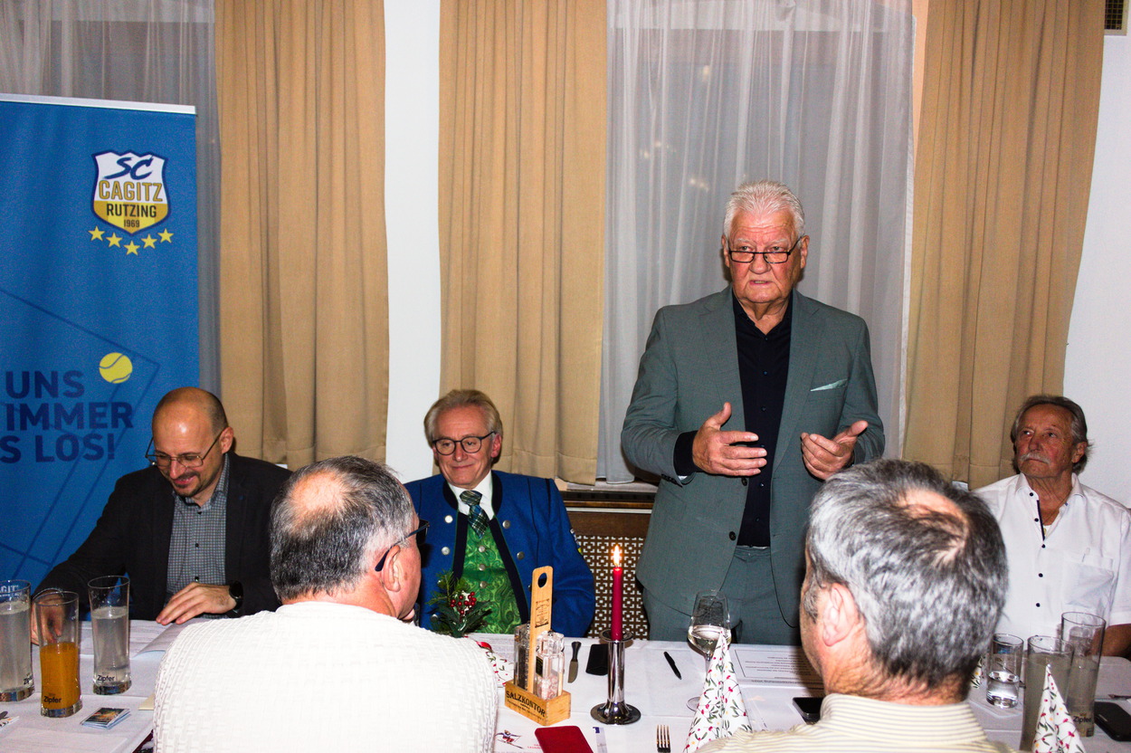 Bericht über die Jahreshauptversammlung und Weihnachtsfeier des SC Cagitz-Rutzing